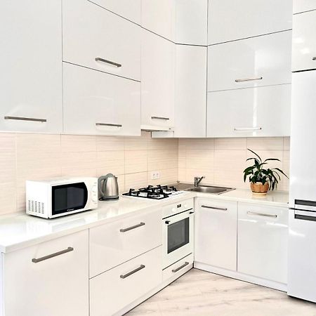 Семицвіт Apartment Lviv Ngoại thất bức ảnh