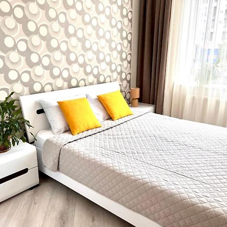 Семицвіт Apartment Lviv Ngoại thất bức ảnh