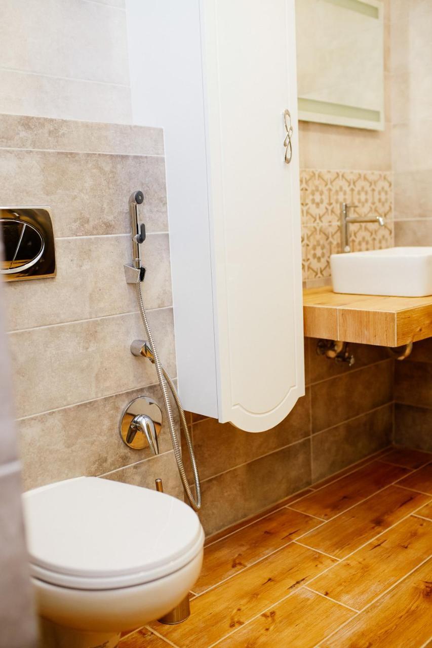 Семицвіт Apartment Lviv Ngoại thất bức ảnh