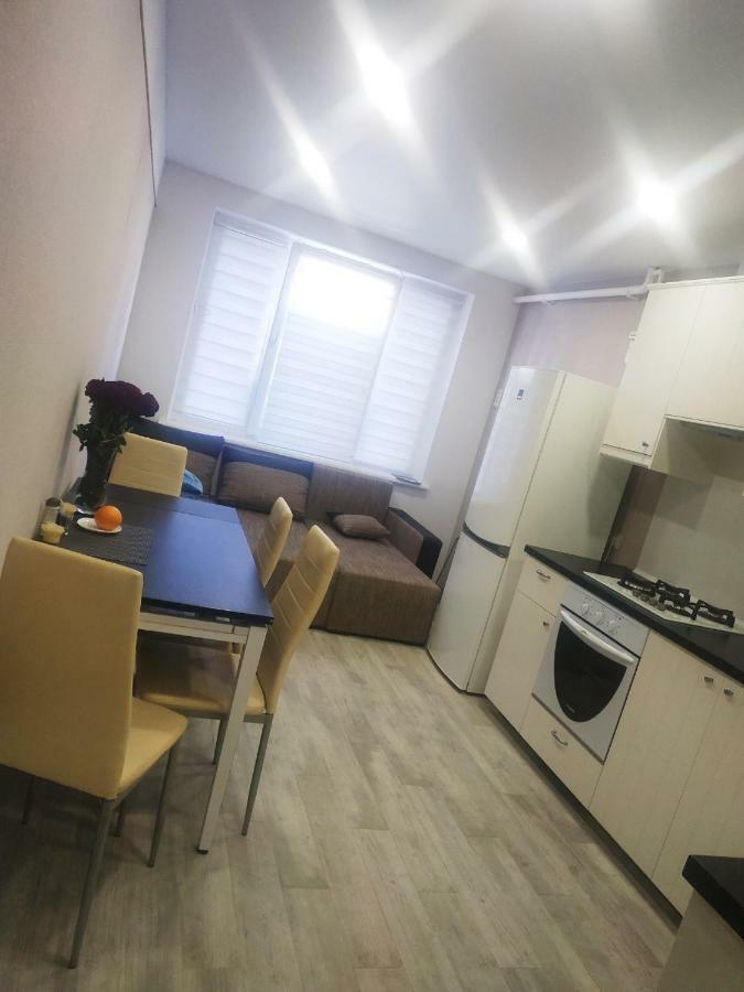 Семицвіт Apartment Lviv Ngoại thất bức ảnh